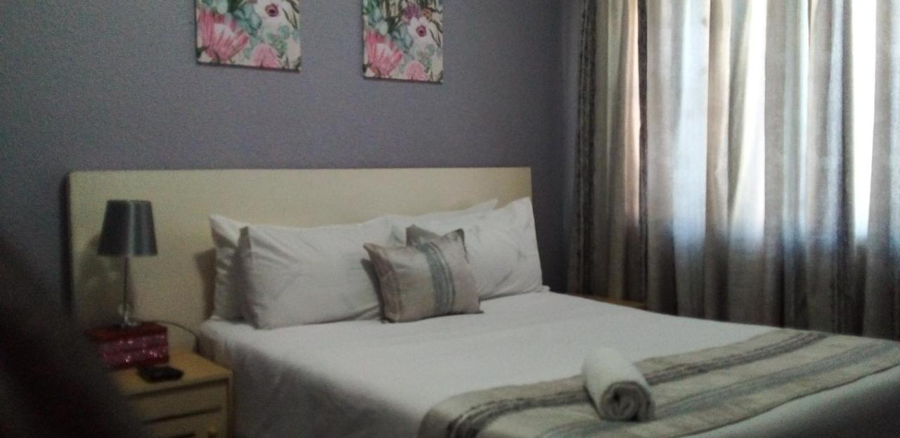 Acacia Guesthouse Kempton Park Zewnętrze zdjęcie